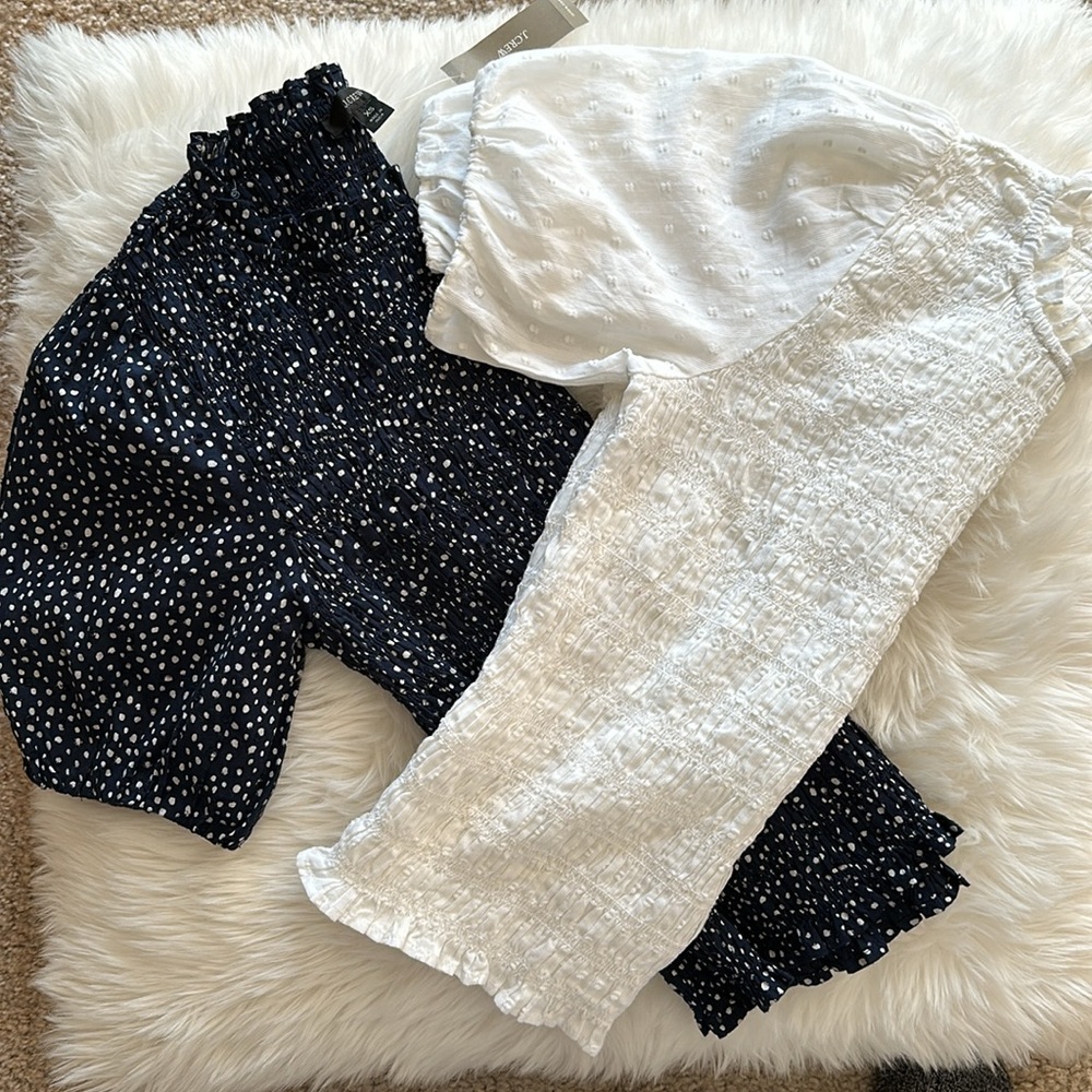 Jcrew Bundle of 2 puff sleeves tops- one white and one Navy with dots Sz XS NWT